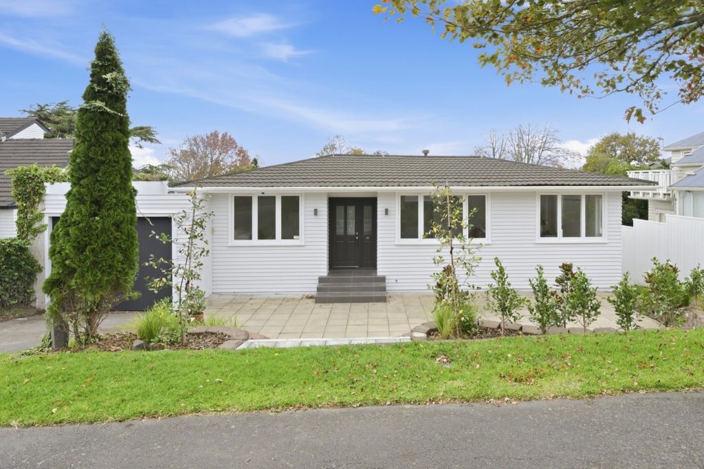 60 Ripon Crescent — photographed by Seventh Hour, Auckland