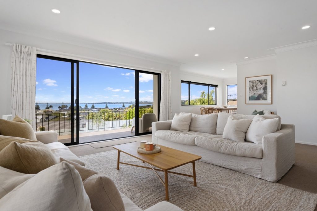122A Bucklands Beach Road — photographed by Seventh Hour, Auckland