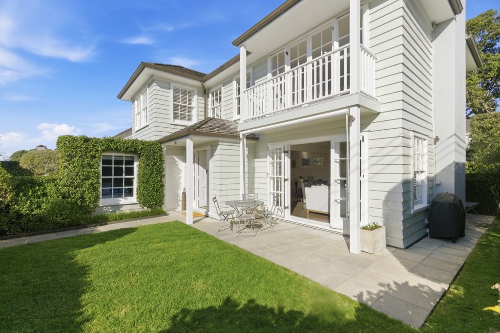 29A Saint Georges Bay Road — photographed by Seventh Hour, Auckland